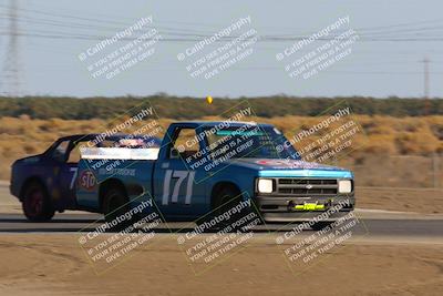 media/Oct-02-2022-24 Hours of Lemons (Sun) [[cb81b089e1]]/915am (I-5)/